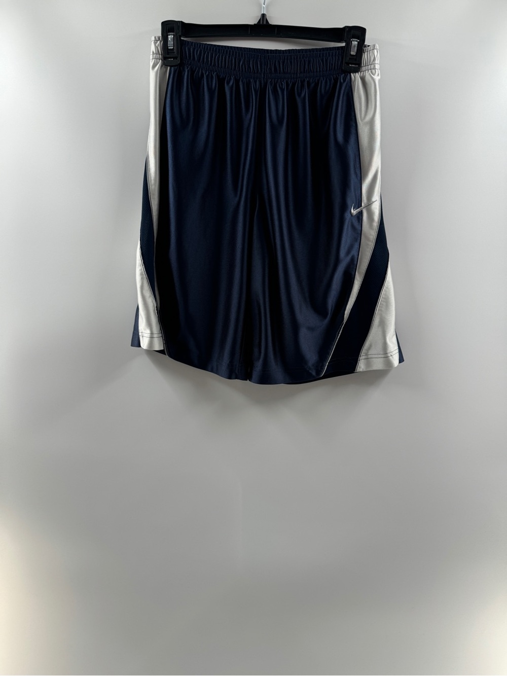 Nike Men's Basketball Shorts Size Medium Navy Blue White Athletic